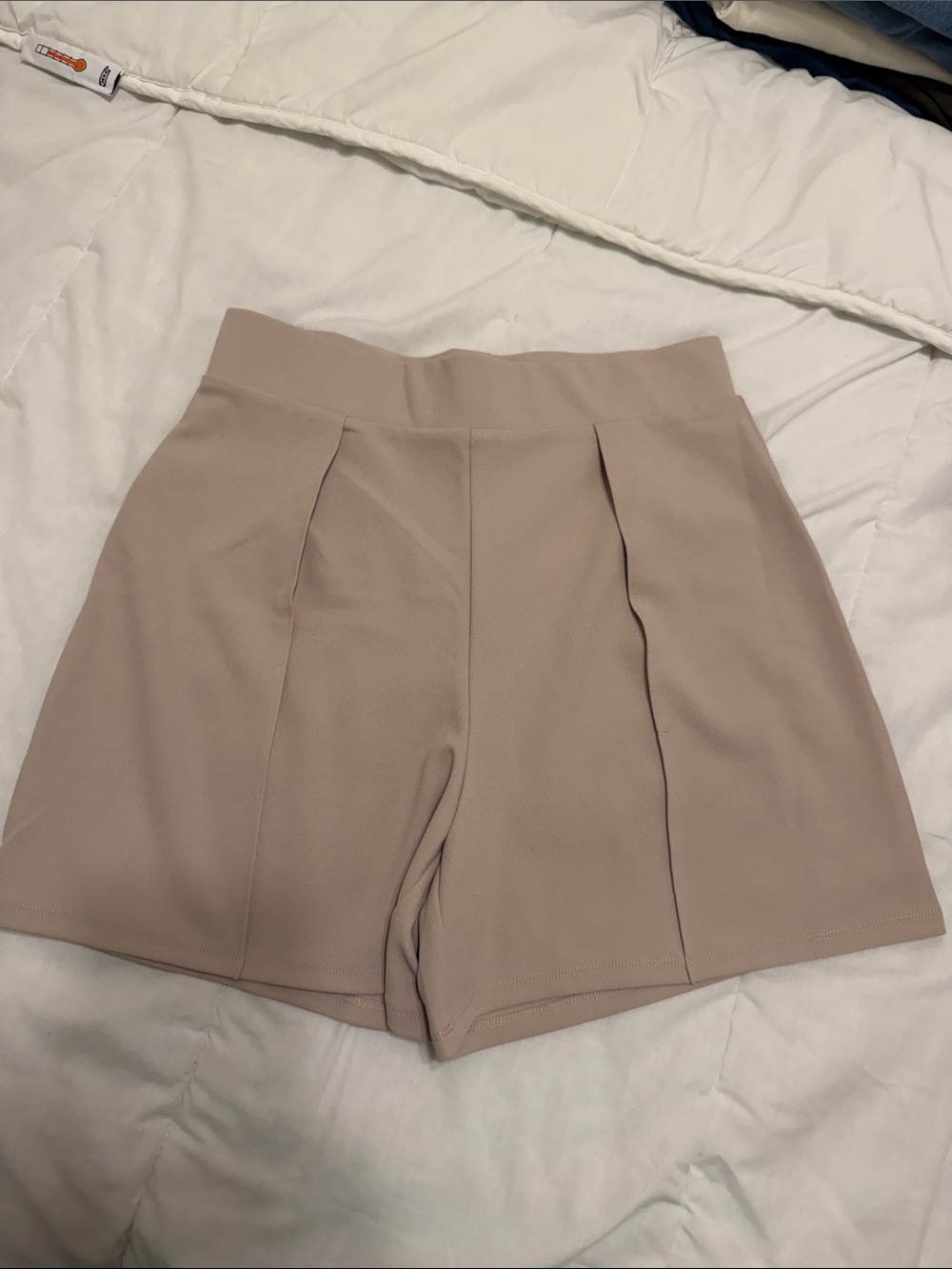 H&M Taupe High-Waist Pleated Women's Shorts
